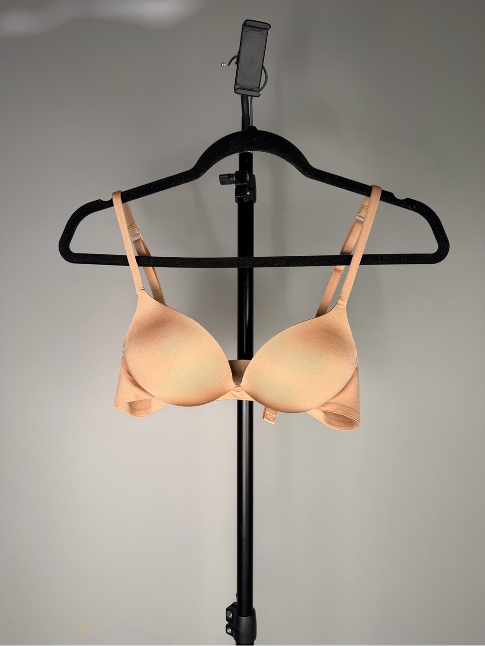 SKIMS Light Nude Molded T-Shirt Bra
